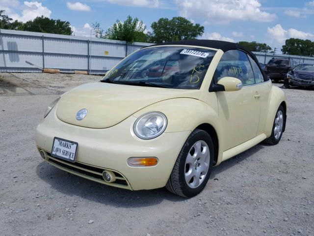 3VWCK21Y73M327890 - 2003 VOLKSWAGEN NEW BEETLE ყვითელი ფოტო 2