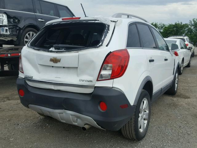 3GNAL2EK2ES617103 - 2014 CHEVROLET CAPTIVA LS WHITE photo 4