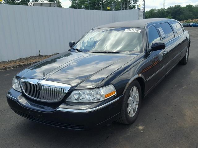 1L1FM88W87Y606127 - 2007 LINCOLN TOWN CAR E BLACK photo 2