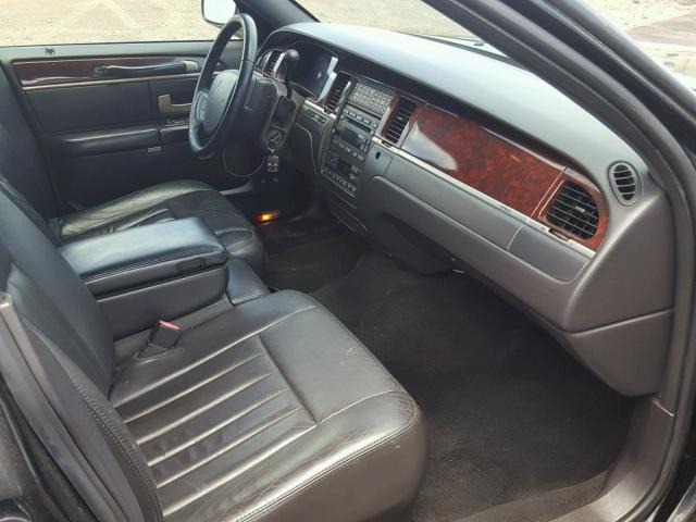 1L1FM88W87Y606127 - 2007 LINCOLN TOWN CAR E BLACK photo 5