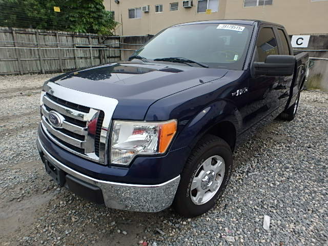 1FTEX1C87AKB82262 - 2010 FORD F150 SUPER BLUE photo 2