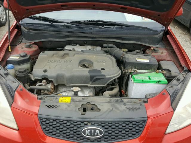 KNADE123076236409 - 2007 KIA RIO BASE RED photo 7