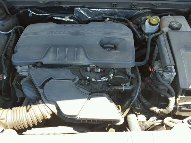 2G4GR5EK0C9146951 - 2012 BUICK REGAL BLUE photo 7