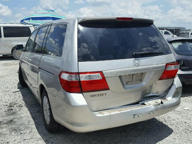 5FNRL38236B112582 - 2006 HONDA ODYSSEY LX SILVER photo 3