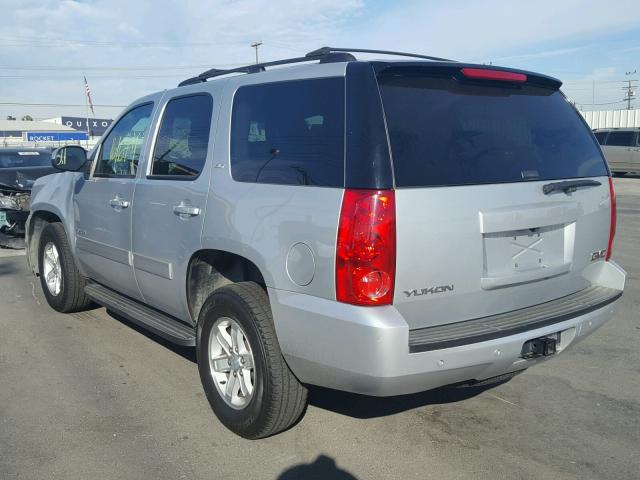 1GKS1CE03DR162548 - 2013 GMC YUKON SLT SILVER photo 3