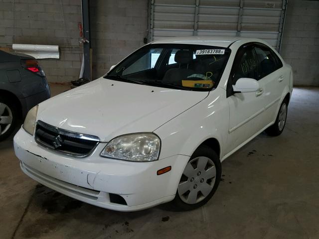 KL5JD56Z77K633272 - 2007 SUZUKI FORENZA BA WHITE photo 2