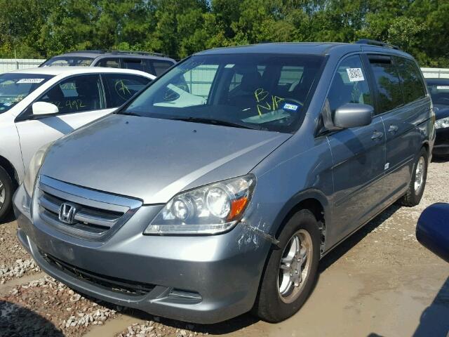 5FNRL38817B034423 - 2007 HONDA ODYSSEY TO SILVER photo 2