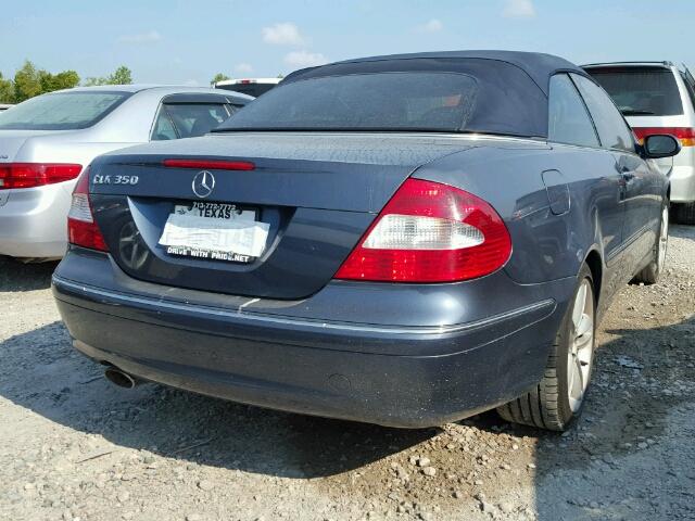 WDBTK56G36T066685 - 2006 MERCEDES-BENZ CLK BLUE photo 4