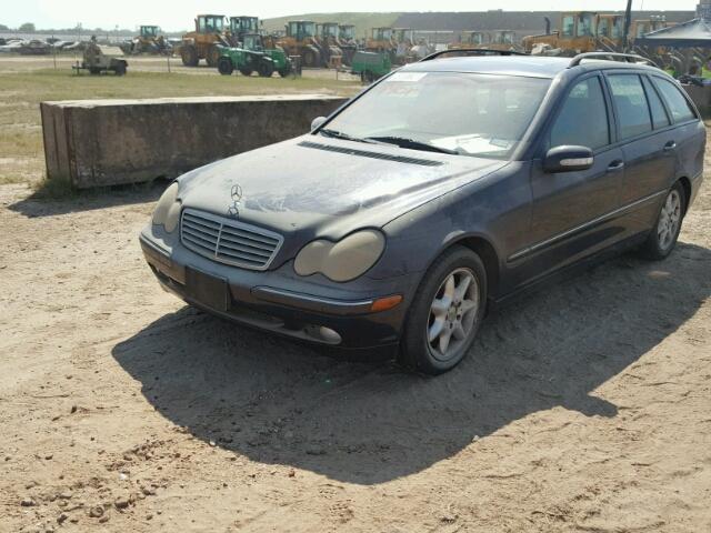 WDBRH61J23F333164 - 2003 MERCEDES-BENZ C BLUE photo 2