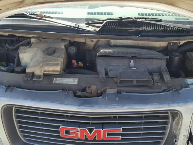 1GTHG35R8Y1242449 - 2000 GMC SAVANA G35 WHITE photo 7