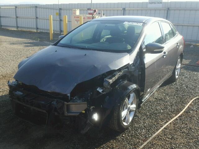 1FADP3F24DL247166 - 2013 FORD FOCUS GRAY photo 2