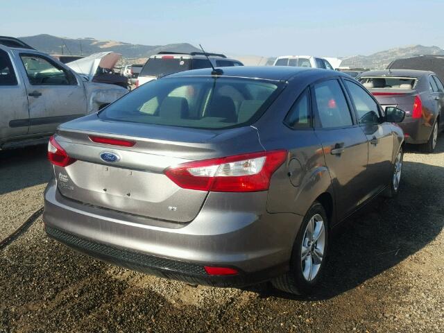 1FADP3F24DL247166 - 2013 FORD FOCUS GRAY photo 4