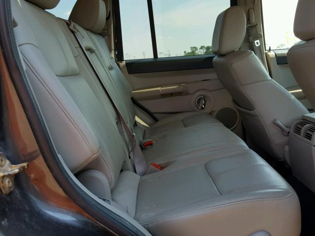 1J8HG58266C364280 - 2006 JEEP COMMANDER Qəhvəyi foto 6