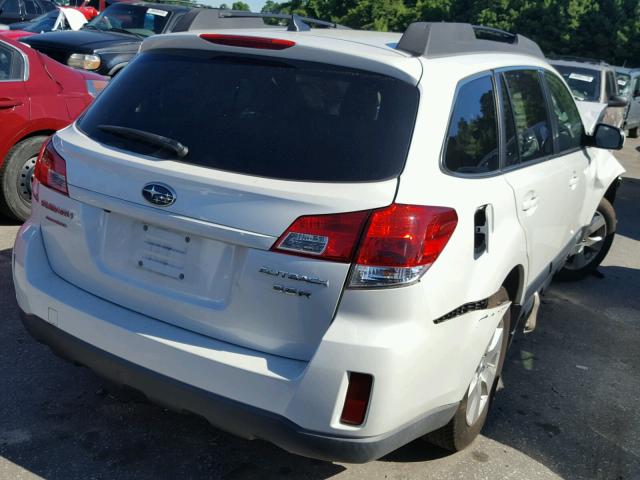 4S4BRDKC3B2434753 - 2011 SUBARU OUTBACK 3. WHITE photo 4