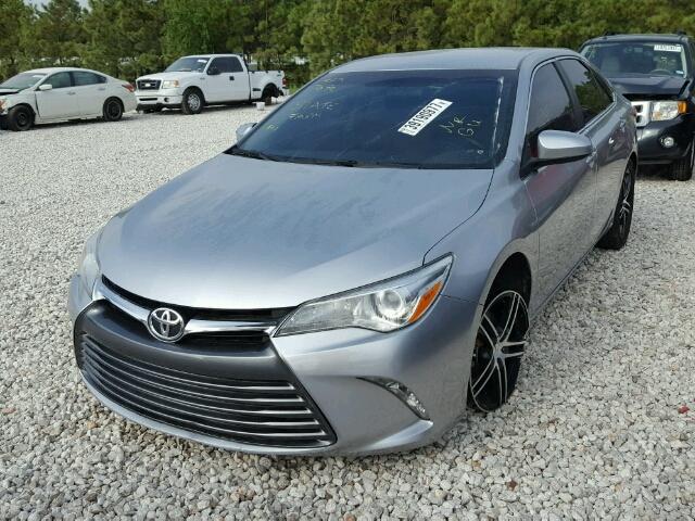 4T4BF1FK2FR463346 - 2015 TOYOTA CAMRY LE GRAY photo 2