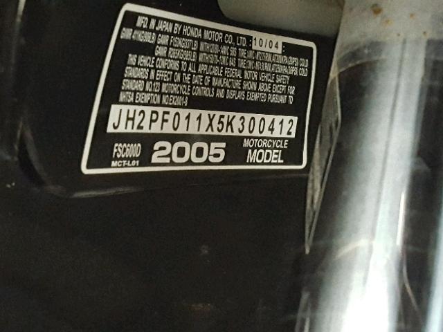 JH2PF011X5K300412 - 2005 HONDA FSC600 D BLACK photo 20