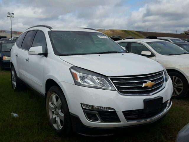 1GNKRGKD2HJ157422 - 2017 CHEVROLET TRAVERSE WHITE photo 1