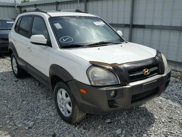 KM8JN12D85U076573 - 2005 HYUNDAI TUCSON GLS WHITE photo 1