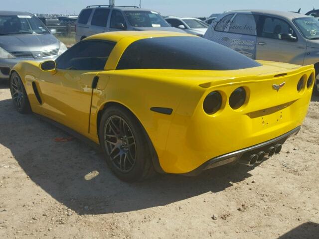 1G1YY26E675107800 - 2007 CHEVROLET CORVETTE YELLOW photo 3