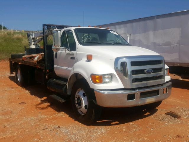 3FRNF65T36V336335 - 2006 FORD F650 SUPER WHITE photo 1