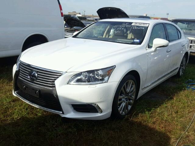 JTHGL5EF7H5057695 - 2017 LEXUS LS WHITE photo 2