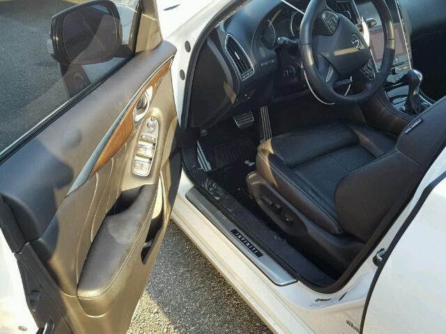 JN1BV7AP7FM347988 - 2015 INFINITI Q50 Blanco foto 9