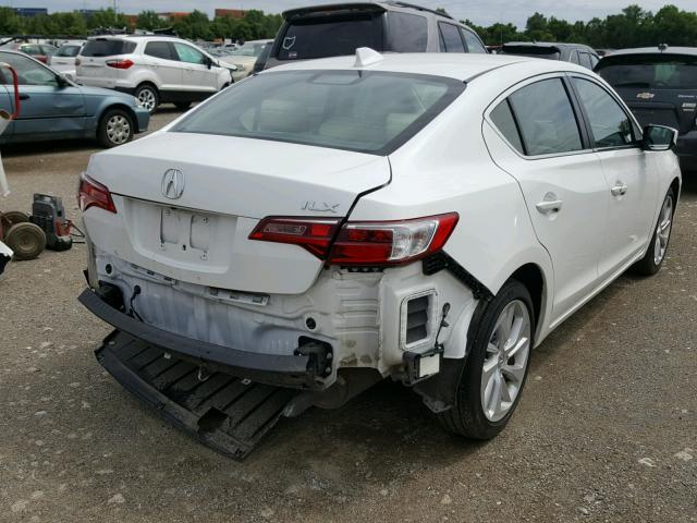 19UDE2F73HA011634 - 2017 ACURA ILX PREMIU WHITE photo 4