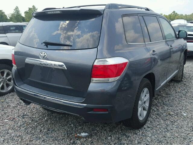 5TDZK3EH3CS064715 - 2012 TOYOTA HIGHLANDER GRAY photo 4