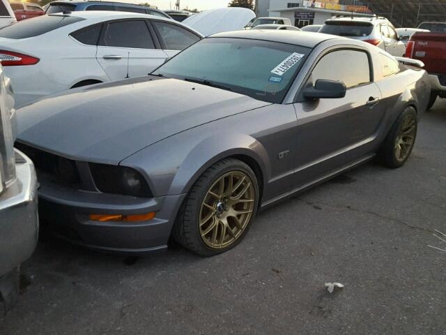 1ZVFT82H075279480 - 2007 FORD MUSTANG GRAY photo 2