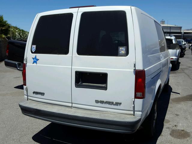 1GCDM19X23B129040 - 2003 CHEVROLET ASTRO WHITE photo 4