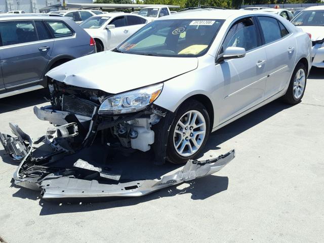 1G11C5SL1FF332396 - 2015 CHEVROLET MALIBU 1LT SILVER photo 2