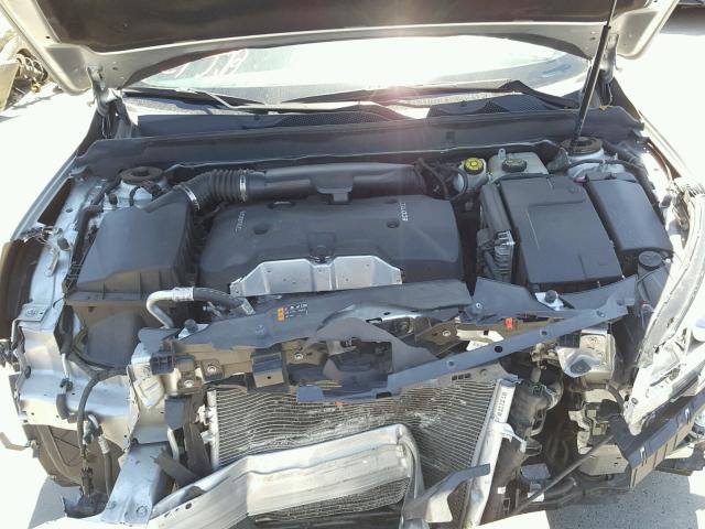 1G11C5SL1FF332396 - 2015 CHEVROLET MALIBU 1LT SILVER photo 7