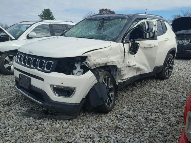 3C4NJDCB8JT146772 - 2018 JEEP COMPASS LI WHITE photo 2