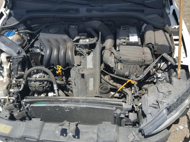 3VW2K7AJ9DM391054 - 2013 VOLKSWAGEN JETTA BASE 白色 照片 7