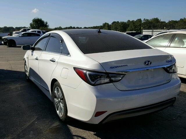 KMHEC4A44EA105367 - 2014 HYUNDAI SONATA WHITE photo 3