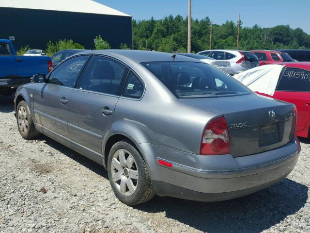 WVWRH63B22P061859 - 2002 VOLKSWAGEN PASSAT GLX GRAY photo 3