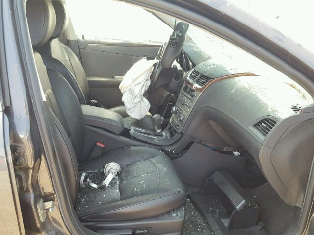 1G1ZE5E18BF126574 - 2011 CHEVROLET MALIBU LTZ 灰色 照片 5