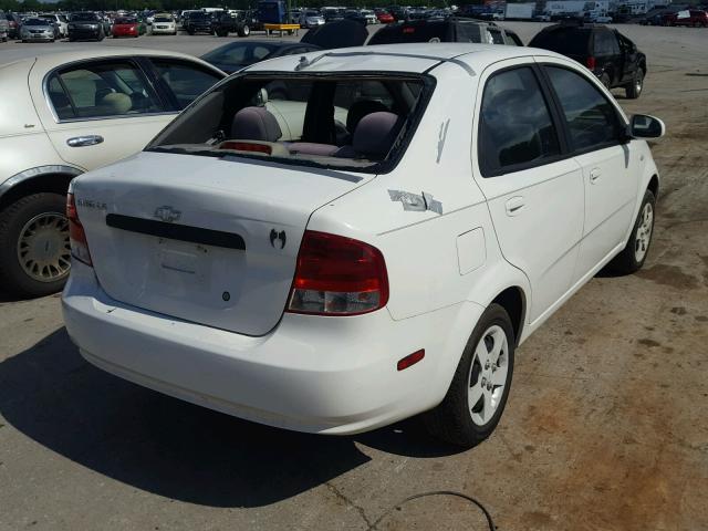 KL1TD52685B357882 - 2005 CHEVROLET AVEO BASE Blanc photo 4