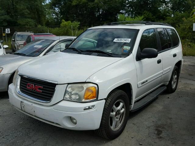 1GKDT13S342390506 - 2004 GMC ENVOY WHITE photo 2