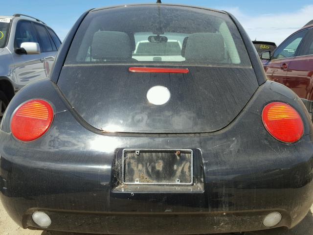 3VWBK31C85M413489 - 2005 VOLKSWAGEN NEW BEETLE შავი ფოტო 9