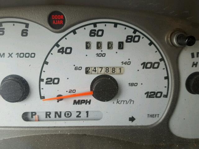 1FMZU67E72UD41144 - 2002 FORD EXPLORER S GREEN photo 8