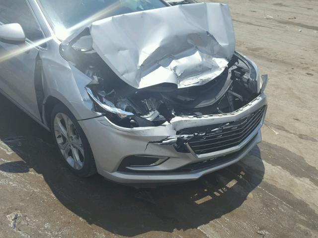 1G1BF5SM8H7142578 - 2017 CHEVROLET CRUZE PREM SILVER photo 9