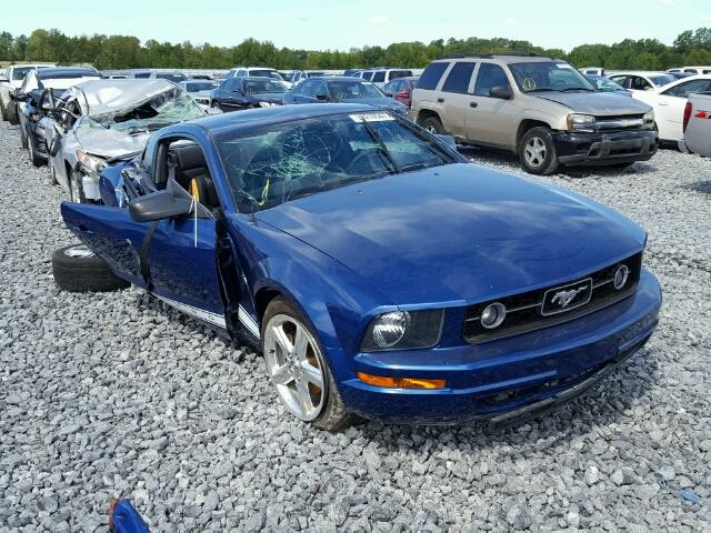 1ZVHT80N385182793 - 2008 FORD MUSTANG BLUE photo 1