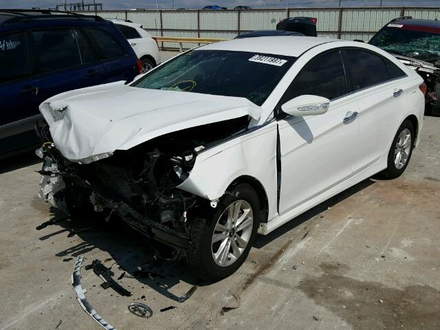 5NPEB4AC5EH823856 - 2014 HYUNDAI SONATA GLS WHITE photo 2