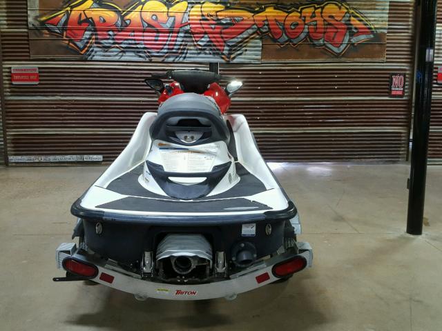 KAW50686A212 - 2012 KAWASAKI ULTRA LX WHITE photo 7