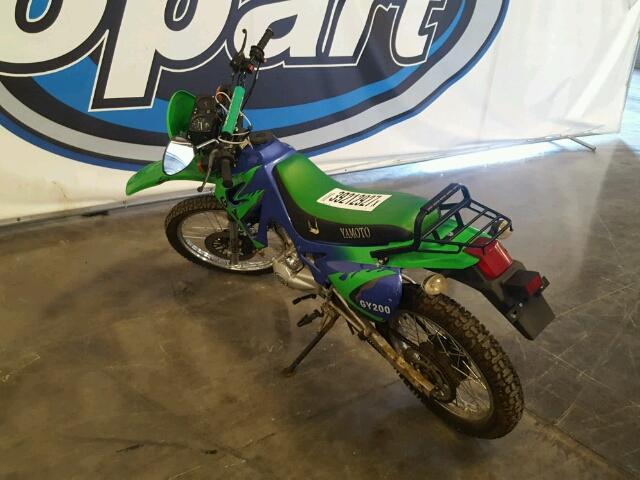 W1NYCML0440E00665 - 2004 YAMO DIRT BIKE GREEN photo 3