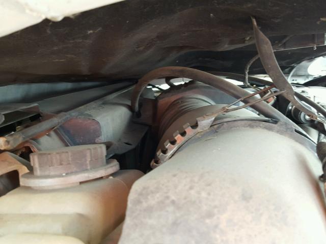 5LMEU27R92LJ02613 - 2002 LINCOLN NAVIGATOR Weiß Foto 7