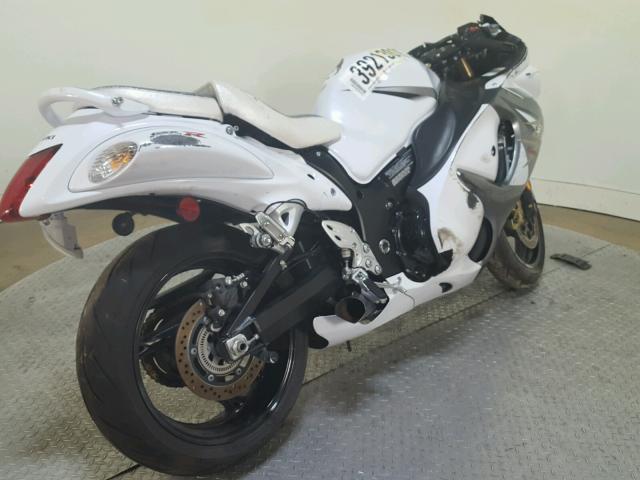 JS1GX72B0D2102646 - 2013 SUZUKI GSX1300 RA WHITE photo 8