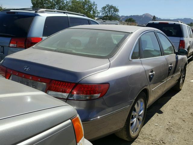 KMHFC46F36A091011 - 2006 HYUNDAI AZERA SE GRAY photo 4