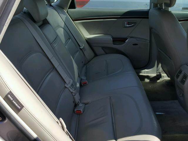 KMHFC46F36A091011 - 2006 HYUNDAI AZERA SE GRAY photo 6